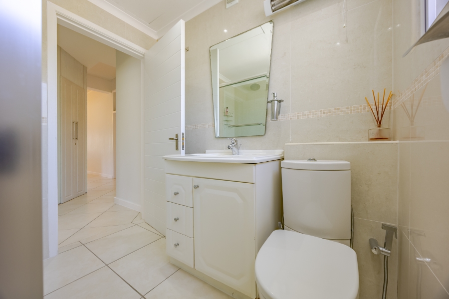 3 Bedroom Property for Sale in Kenilworth Upper Western Cape